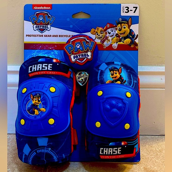 Paw Patrol Elbow & Knee Pads with Bell - Picture 1 of 4